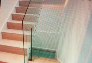 Dubai Glass handrail